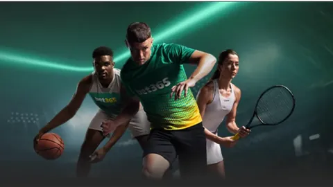 “2025年农民工返乡招聘高峰期聚焦：温馨专列，活动盛况空前”